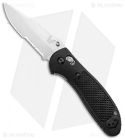 Benchmade Griptilian AXIS Lock Knife (3.45" Satin Serr) 551S-S30V